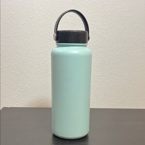 Simple Modern 32oz Summit Water Bottle - Seafoam insulated